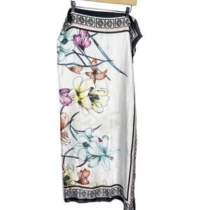 New Chicos Tropical Floral BC Square Scarf White Black Geometric Blue Yellow